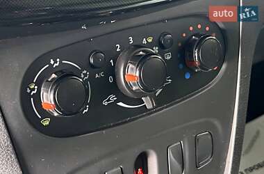 Седан Renault Logan 2019 в 