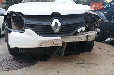 Седан Renault Logan 2016 в Киеве
