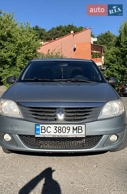 Седан Renault Logan 2010 в Львове