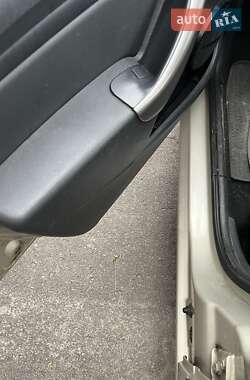 Седан Renault Logan 2012 в 