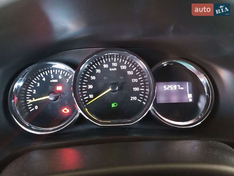 Универсал Renault Logan 2015 в Днепре фото 14 Универсал Renault Logan 2015 в Днепре