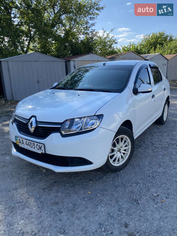 Renault Logan 2014