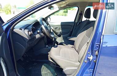 Седан Renault Logan 2020 в 