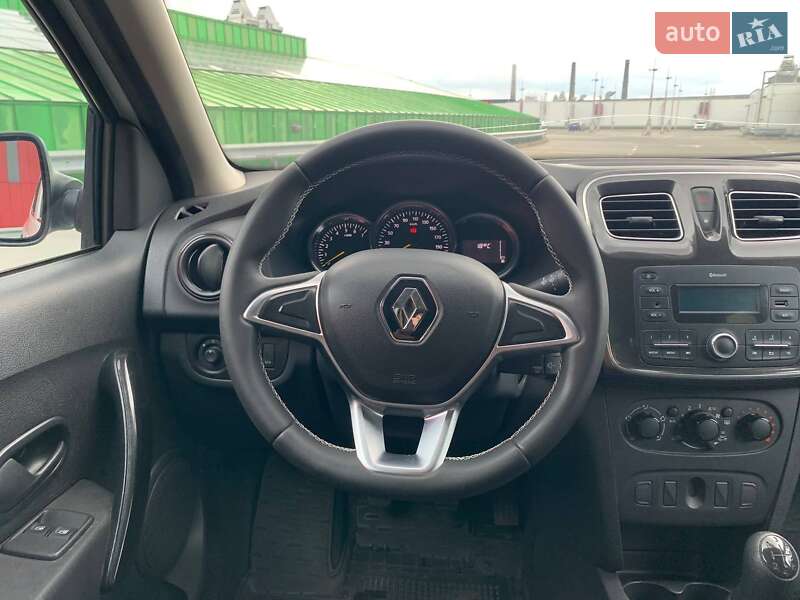 Седан Renault Logan 2020 в Киеве