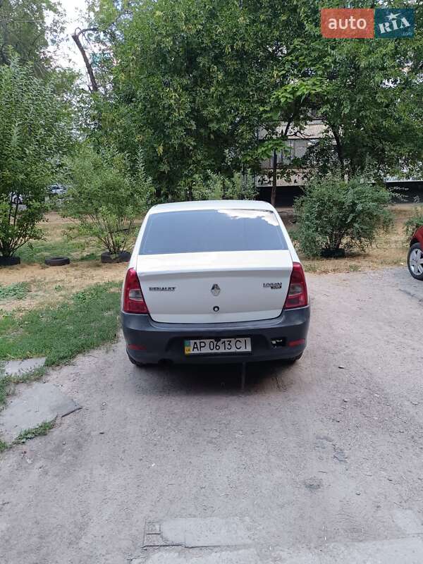 Седан Renault Logan 2012 в Запорожье