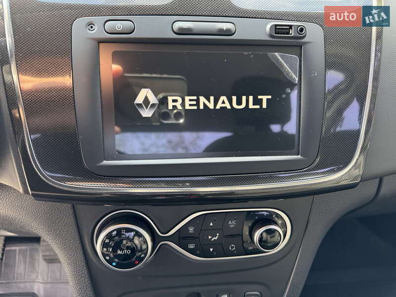 Седан Renault Logan 2020 в Днепре