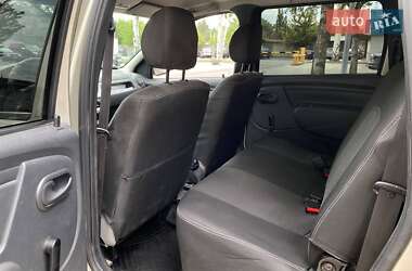 Универсал Renault Logan 2012 в 