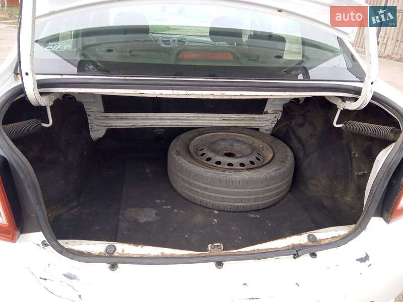 Седан Renault Logan 2013 в Запорожье