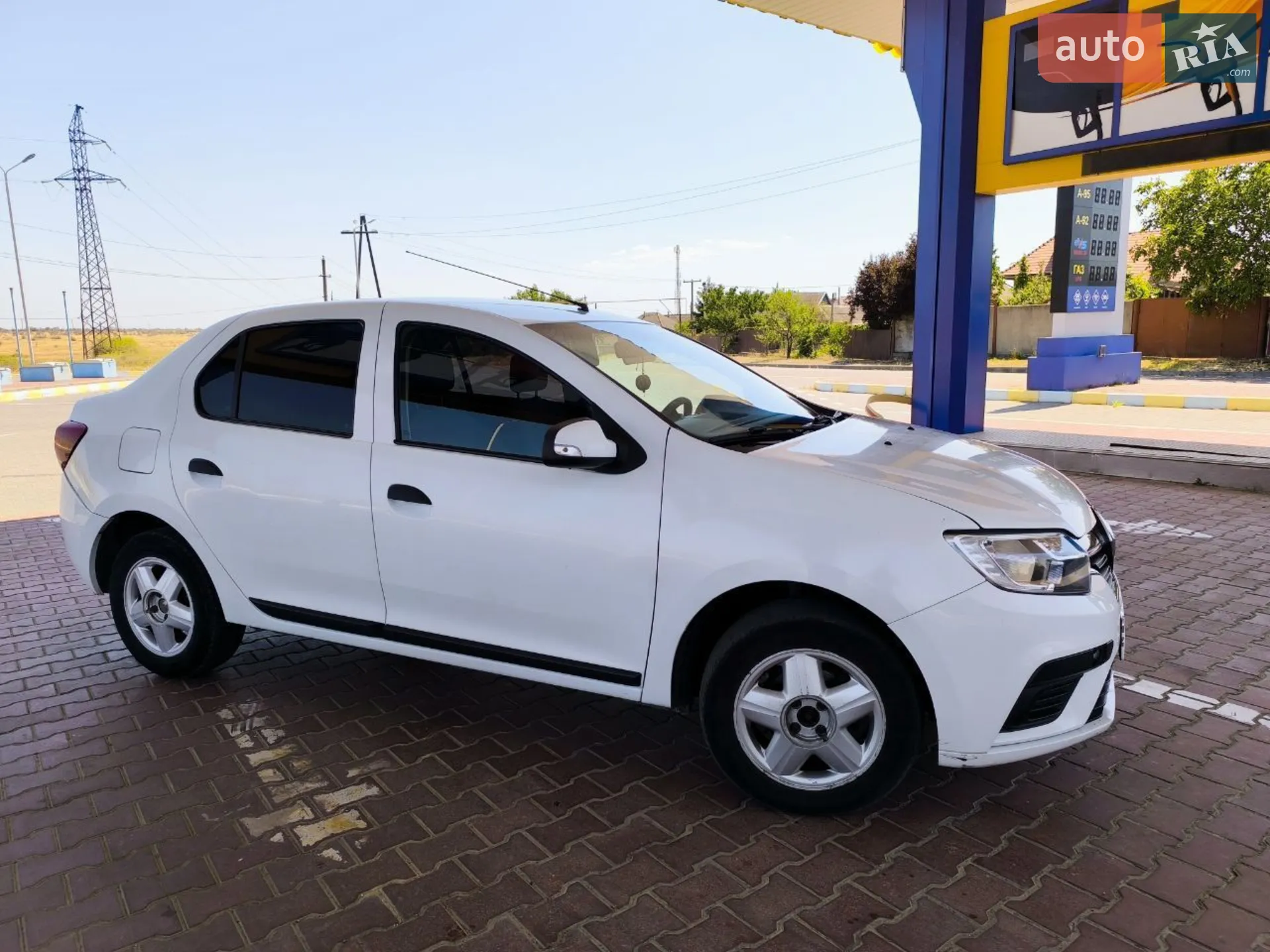 2019 Renault Logan - мініатюра 3