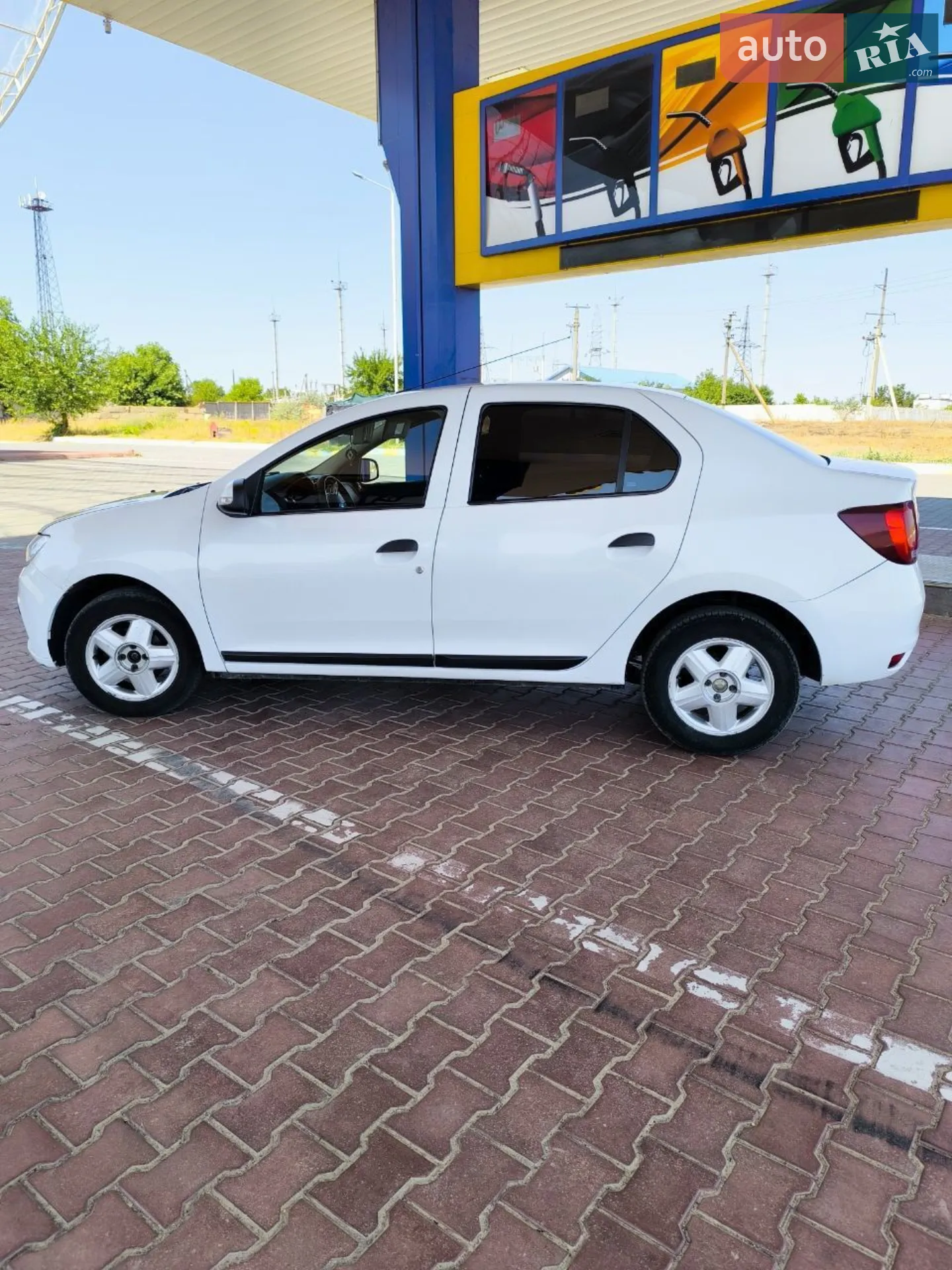 2019 Renault Logan - мініатюра 8