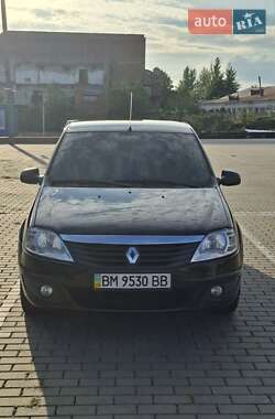 Седан Renault Logan 2010 в Ромнах