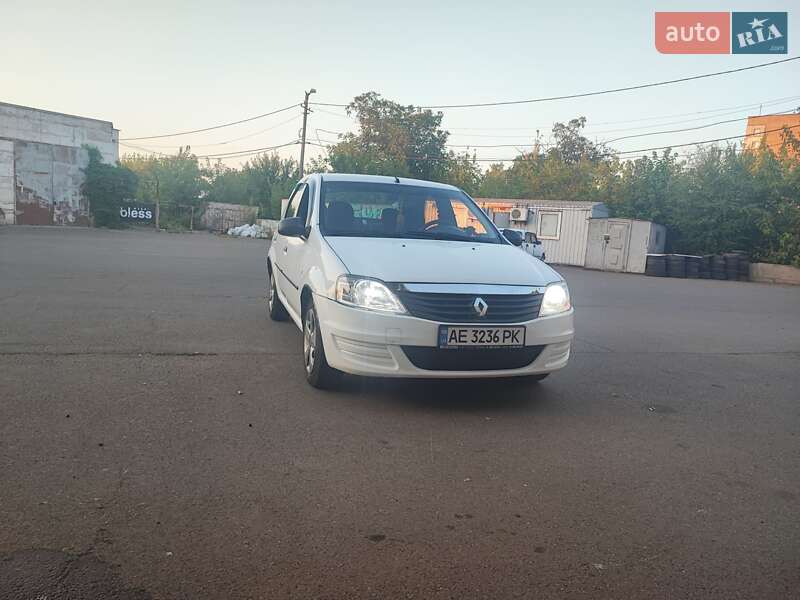 Седан Renault Logan 2012 в Кривом Роге