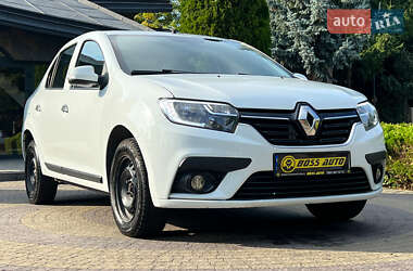Седан Renault Logan 2017 в Львове