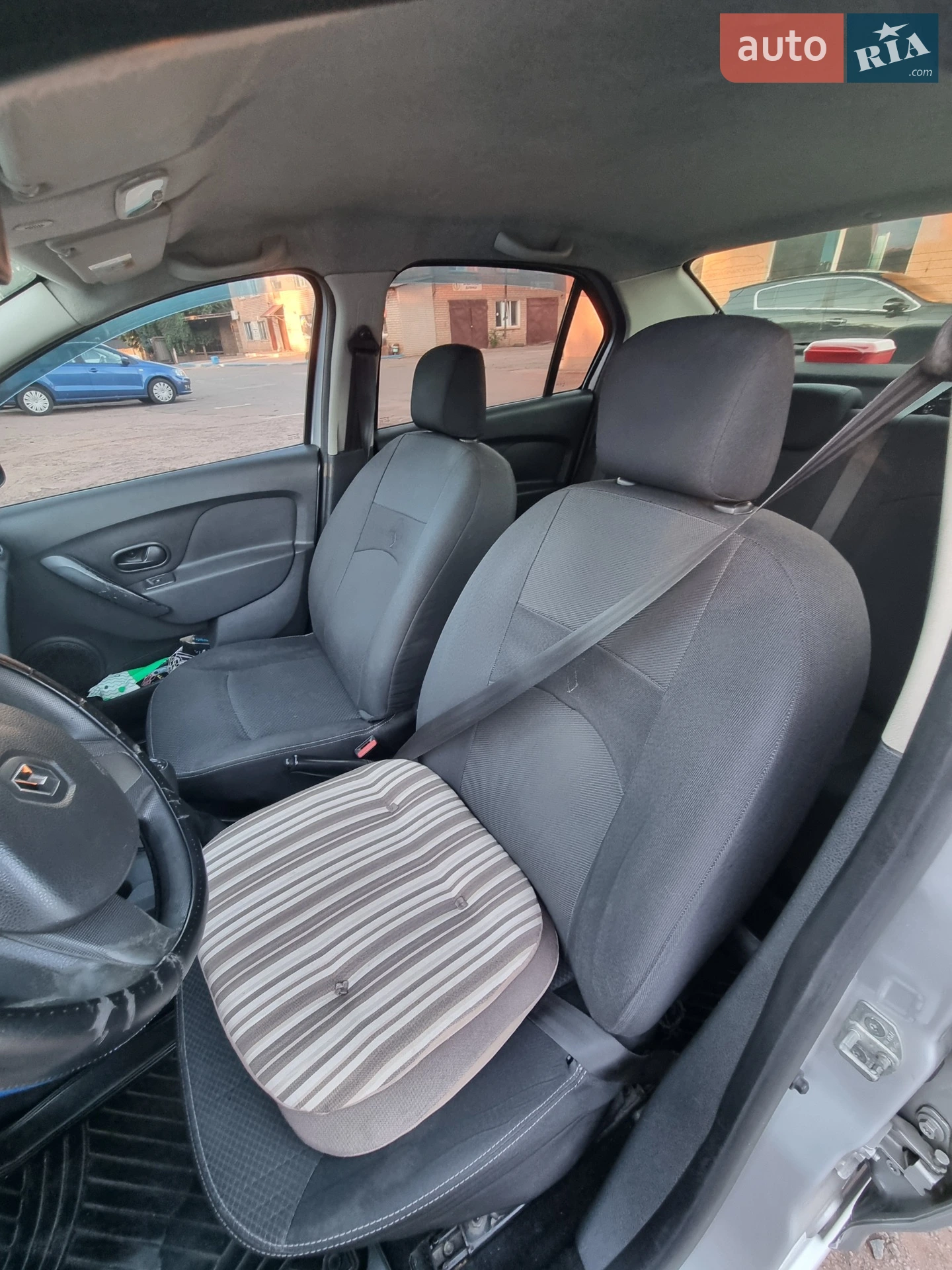 2013 Renault Logan - мініатюра 15