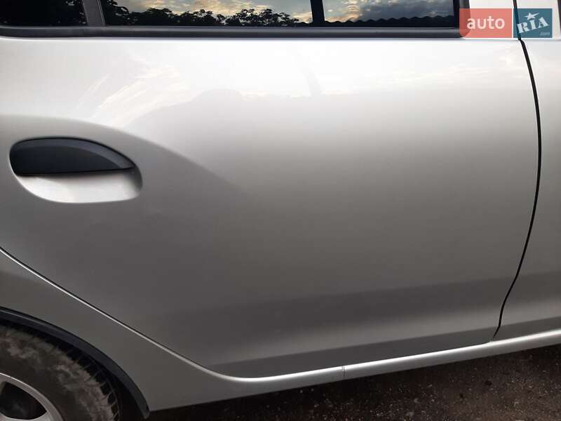 Седан Renault Logan 2013 в Славянске фото 3 Седан Renault Logan 2013 в Славянске