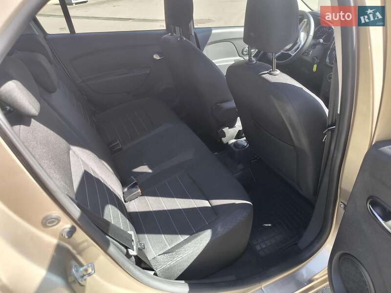 Седан Renault Logan 2020 в Києві фото 11 Седан Renault Logan 2020 в Києві