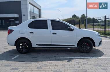 Седан Renault Logan 2019 в 