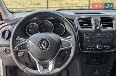 Седан Renault Logan 2019 в 