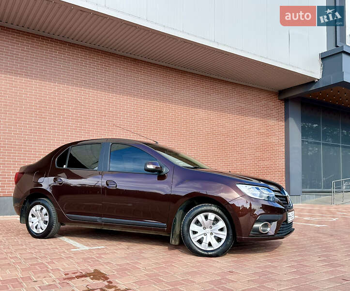 Седан Renault Logan 2017 в Одессе