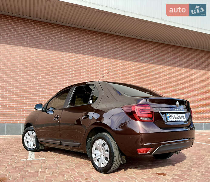 Седан Renault Logan 2017 в Одессе