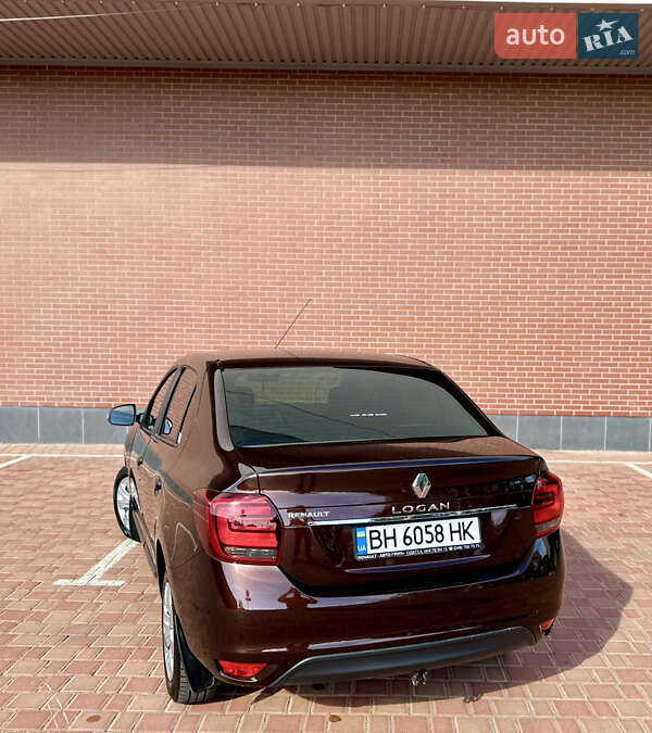 Седан Renault Logan 2017 в Одессе