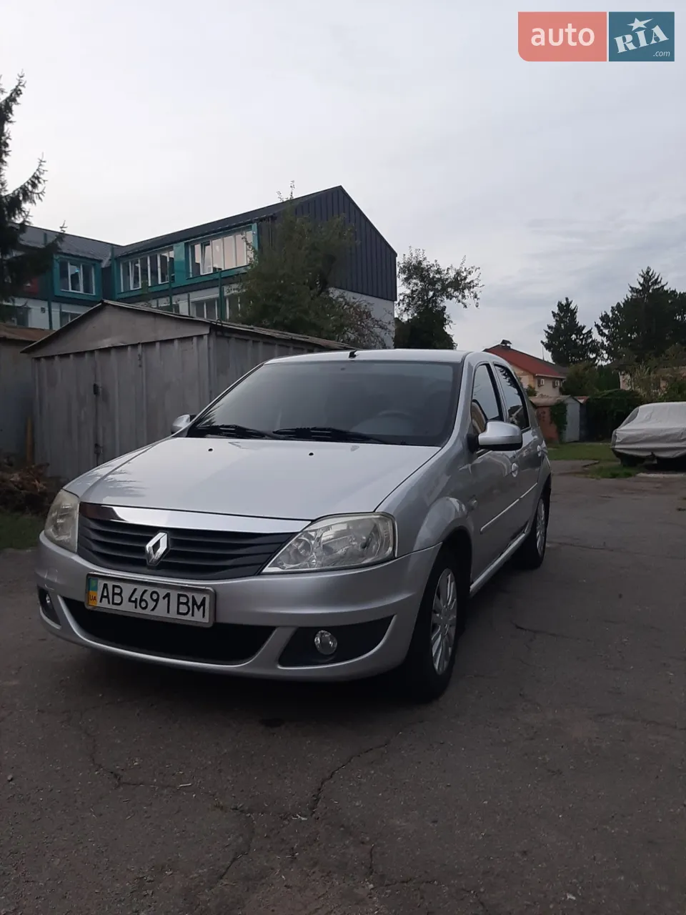 2013 Renault Logan - мініатюра 20