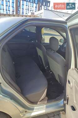 Седан Renault Logan 2011 в Ивано-Франковске