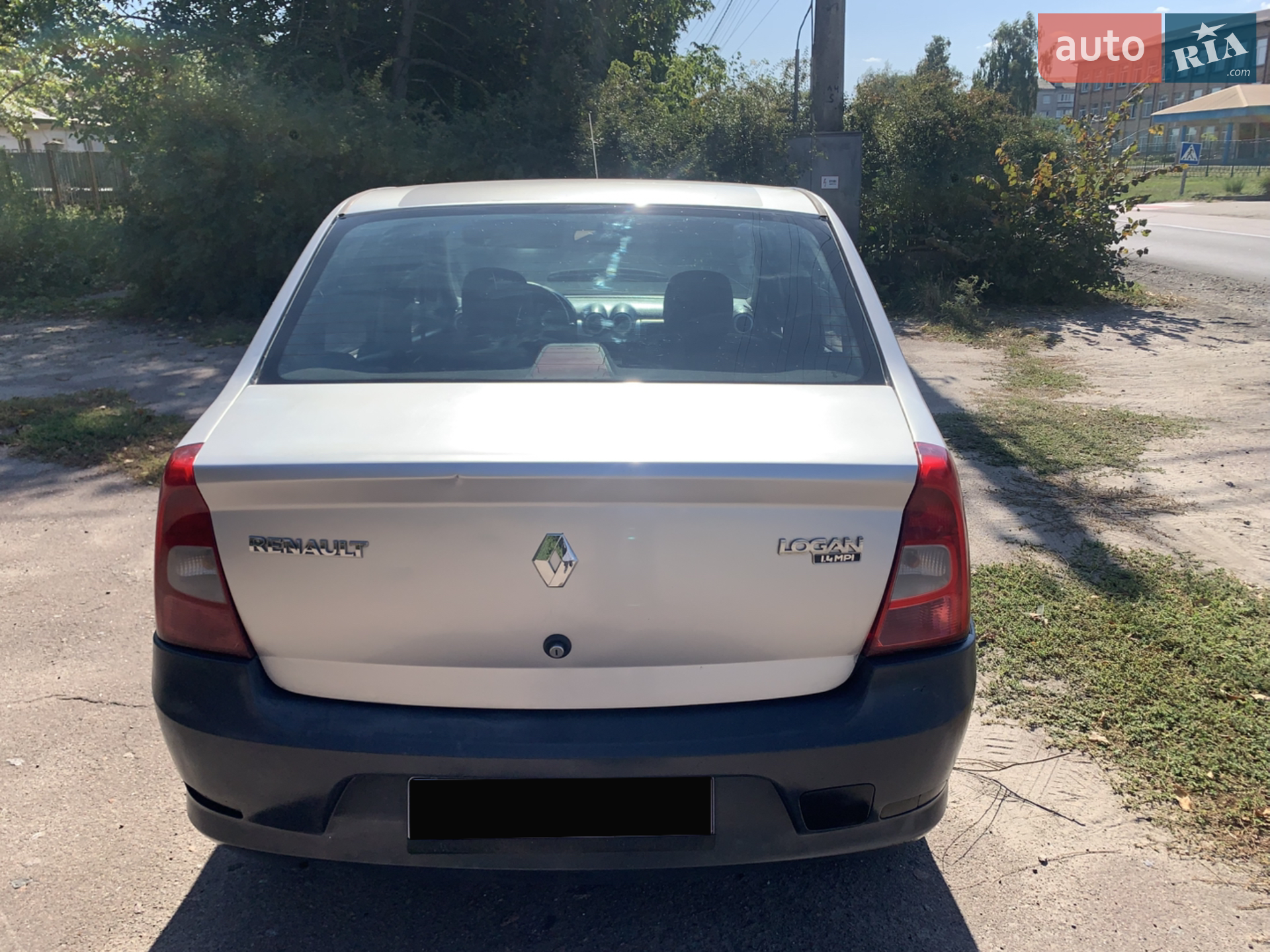 2011 Renault Logan - мініатюра 17