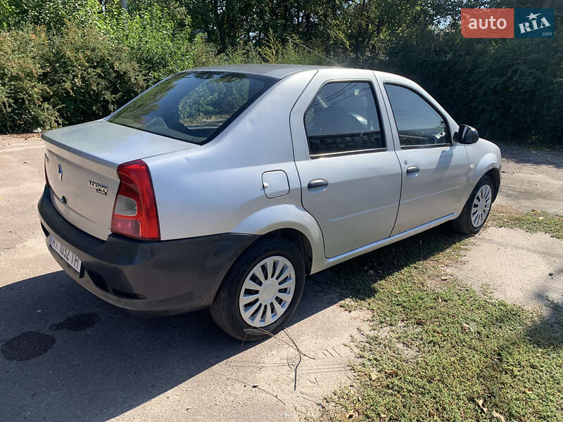 Седан Renault Logan 2011 в Переяславі