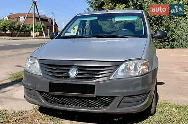 Седан Renault Logan 2011 в 