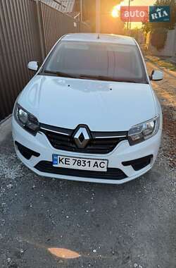 Седан Renault Logan 2017 в Днепре