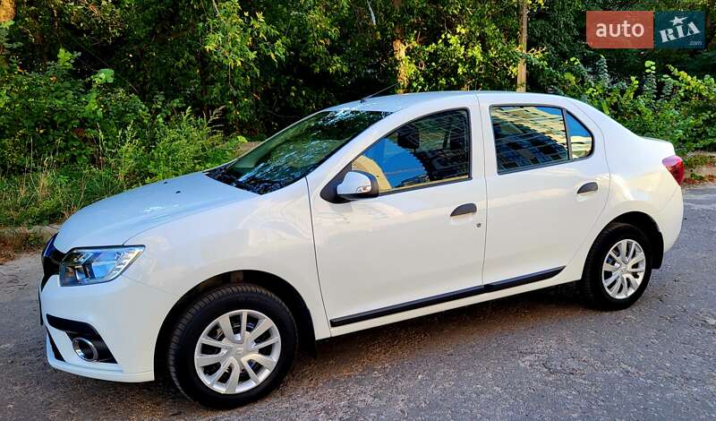 Седан Renault Logan 2020 в Киеве