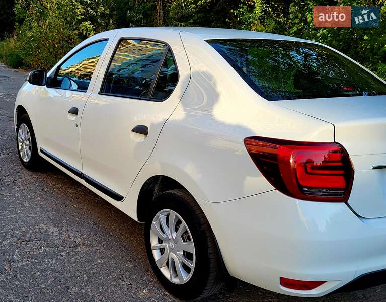 Седан Renault Logan 2020 в Киеве