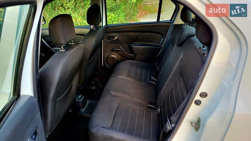 Седан Renault Logan 2020 в Киеве