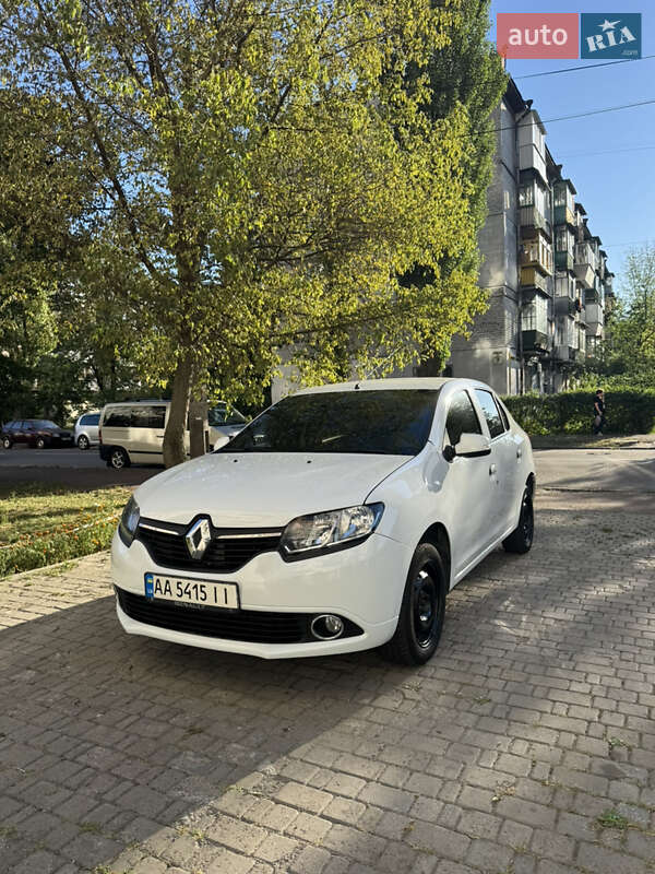 Renault Logan 2014
