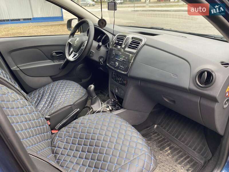 Универсал Renault Logan 2019 в Николаеве