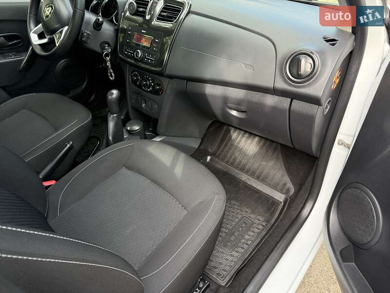 Седан Renault Logan 2019 в Києві