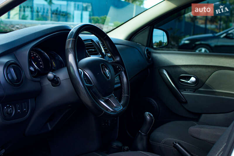 Седан Renault Logan 2020 в Кропивницком