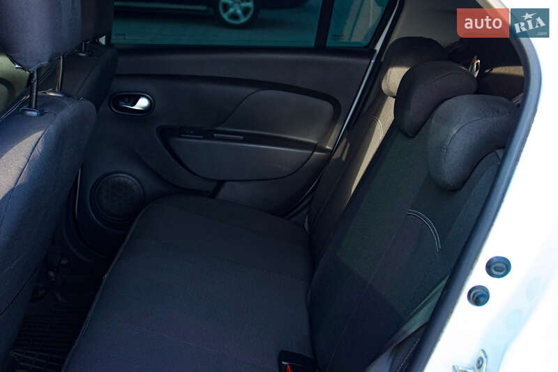 Седан Renault Logan 2020 в Кропивницком