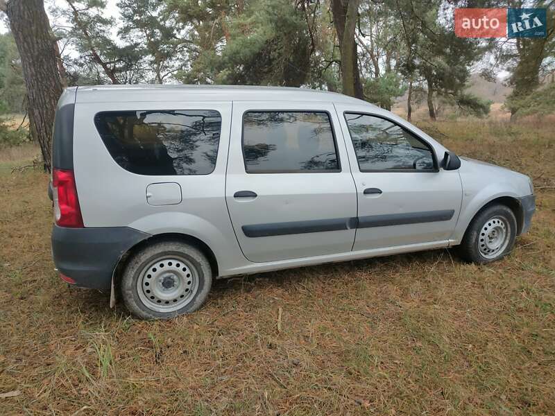 Универсал Renault Logan 2010 в Шептицькому
