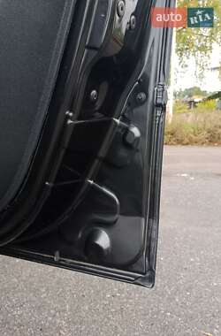 Седан Renault Logan 2011 в 