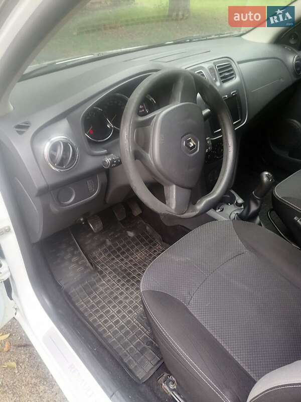 Седан Renault Logan 2013 в Боярке фото 9 Седан Renault Logan 2013 в Боярке