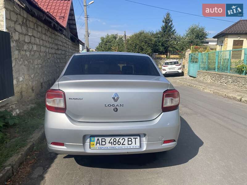 Седан Renault Logan 2013 в Могилев-Подольске