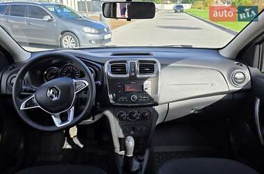 Седан Renault Logan 2021 в 