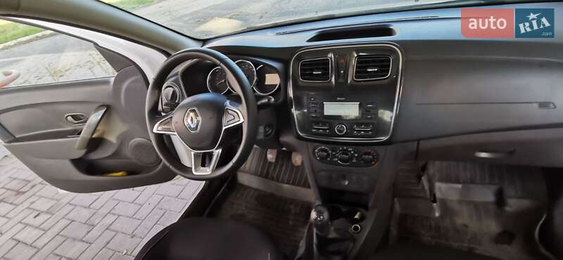 Седан Renault Logan 2019 в Гадяче