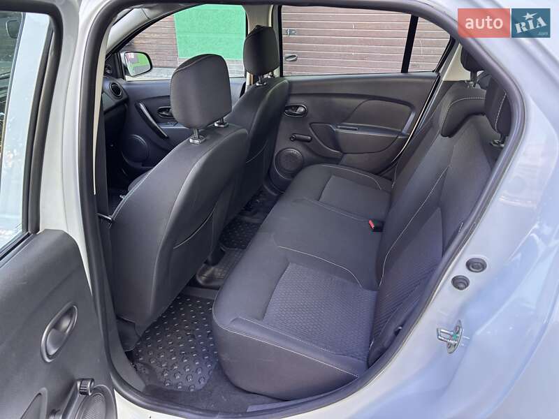 Седан Renault Logan 2017 в Ивано-Франковске фото 19 Седан Renault Logan 2017 в Ивано-Франковске