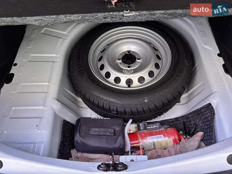 Седан Renault Logan 2017 в Ивано-Франковске фото 30 Седан Renault Logan 2017 в Ивано-Франковске