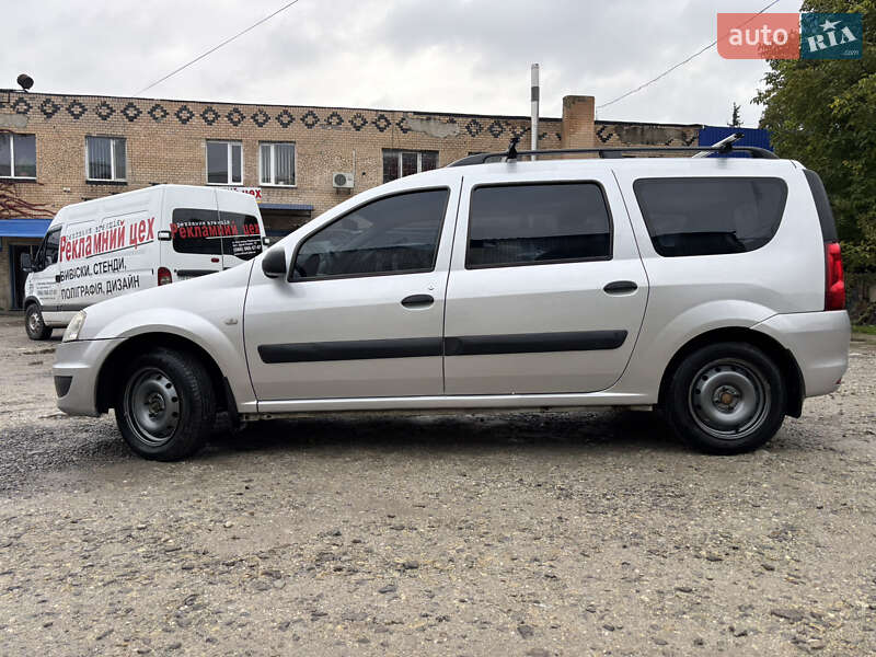 Універсал Renault Logan 2010 в Кам'янець-Подільському фото 5 Універсал Renault Logan 2010 в Кам'янець-Подільському
