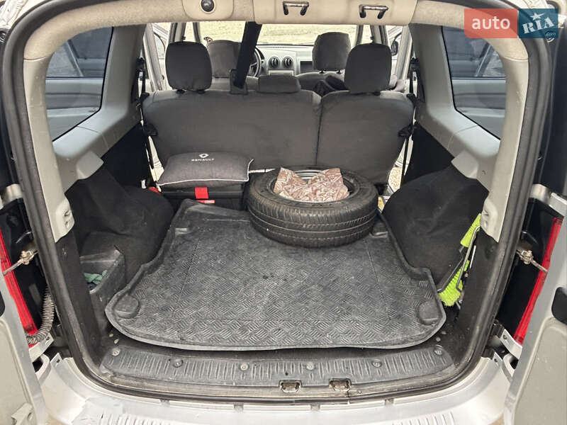 Універсал Renault Logan 2010 в Кам'янець-Подільському фото 31 Універсал Renault Logan 2010 в Кам'янець-Подільському