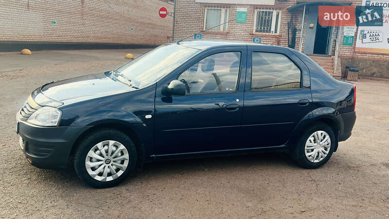 Седан Renault Logan 2013 в Кривом Роге фото 2 Седан Renault Logan 2013 в Кривом Роге